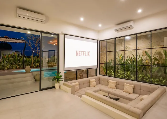 3 Bd With Rooftop Jacuzzi And Glass Pool 别墅 *
