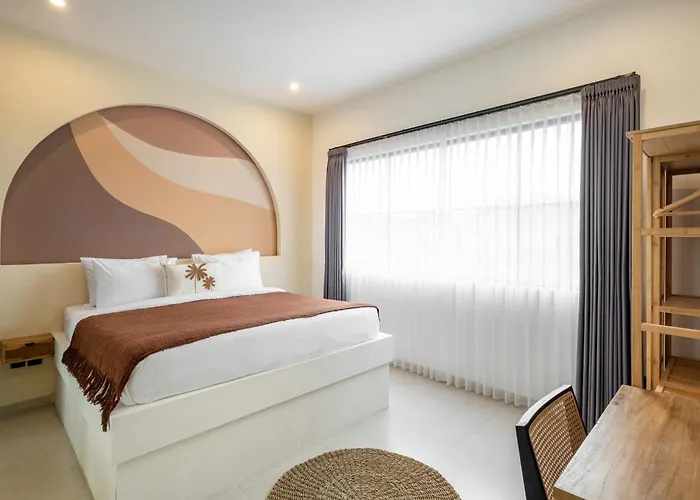 3 Bd With Rooftop Jacuzzi And Glass Pool 坎古